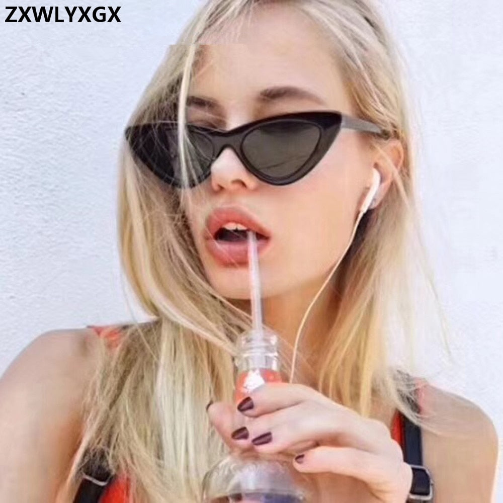2018 small cateye triangle cute sexy retro cateye sunglasses women small black white vintage cheap sun glasses oculos de sol