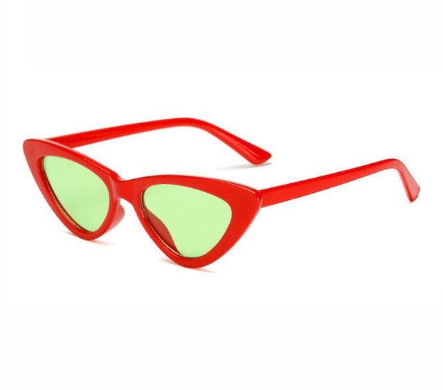2018 small cateye triangle cute sexy retro cateye sunglasses women small black white vintage cheap sun glasses oculos de sol